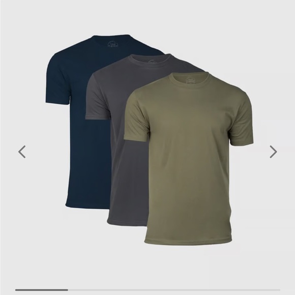 True Classics t-shirts (2) - Size M (men) - Picture 6 of 6